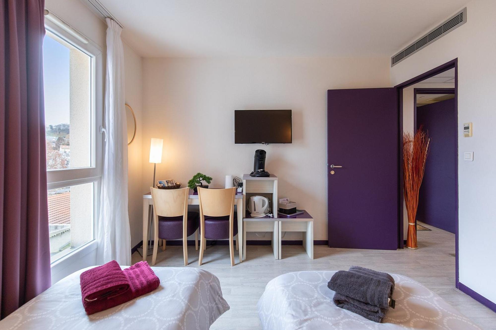 Tithome 1 - Gare, Centre Ville, Vue Montagne Et Chateau Apartment *