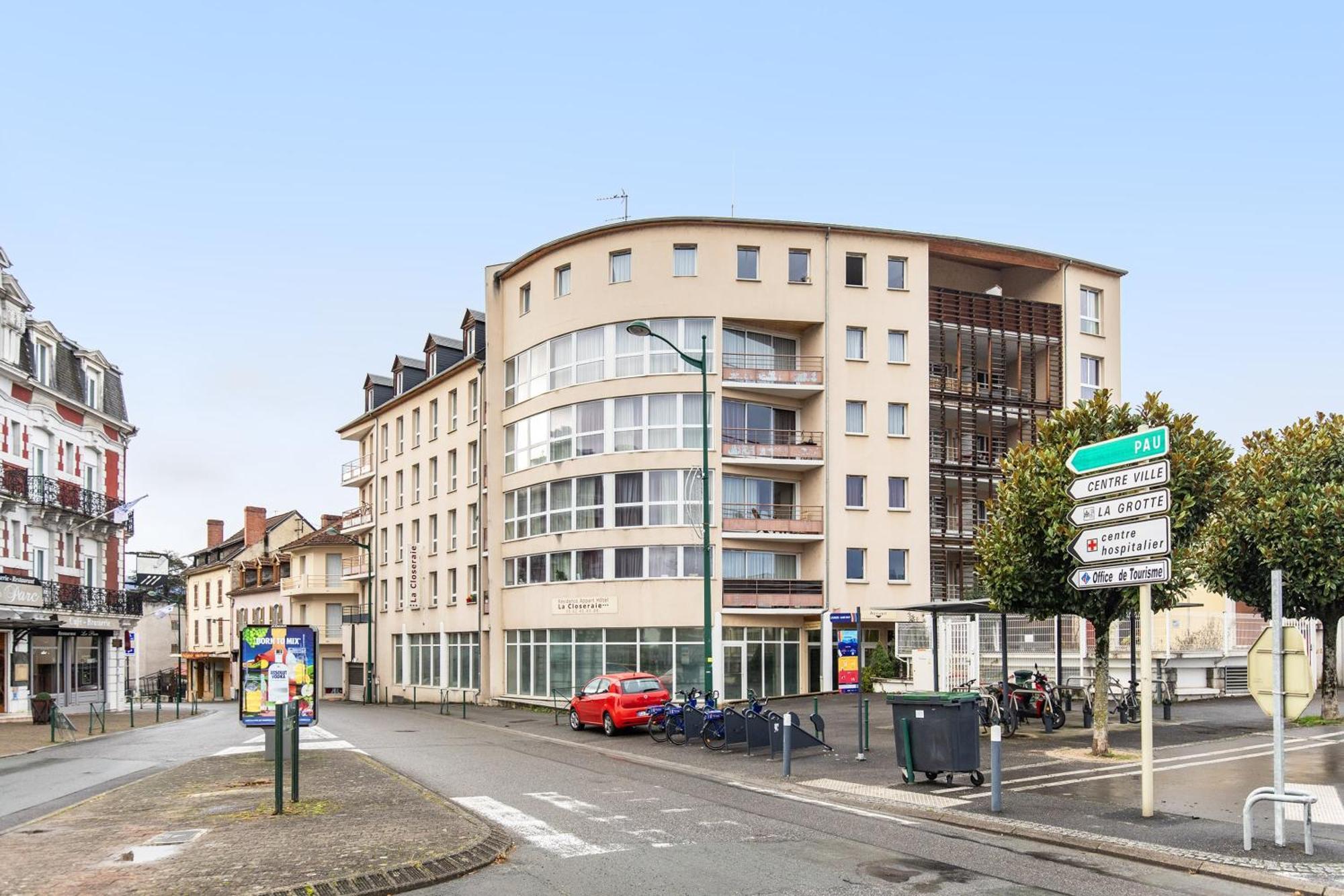 Tithome 1 - Gare, Centre Ville, Vue Montagne Et Chateau * Lourdes
